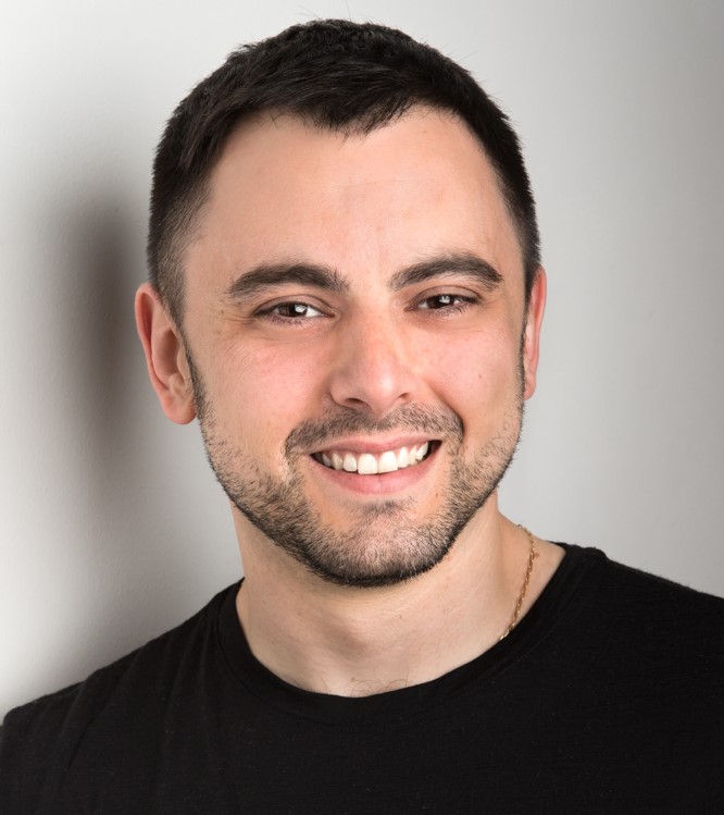 Prof. Roberto Martín-Martín